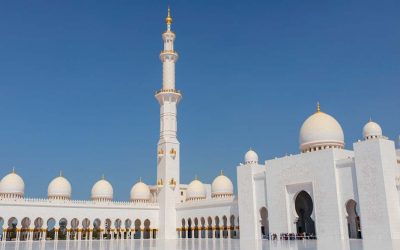 A Simple Guide To Visiting Sheikh Zayed Grand Mosque in Abu Dhabi